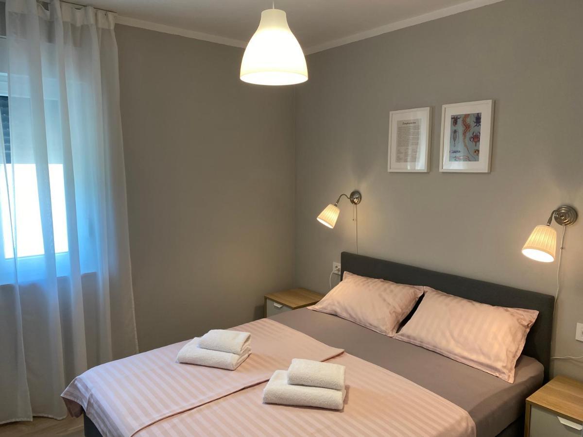 M Plus Residence Pinezići Екстериор снимка