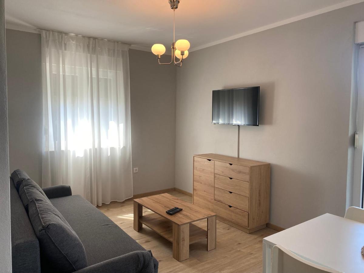 M Plus Residence Pinezići Екстериор снимка