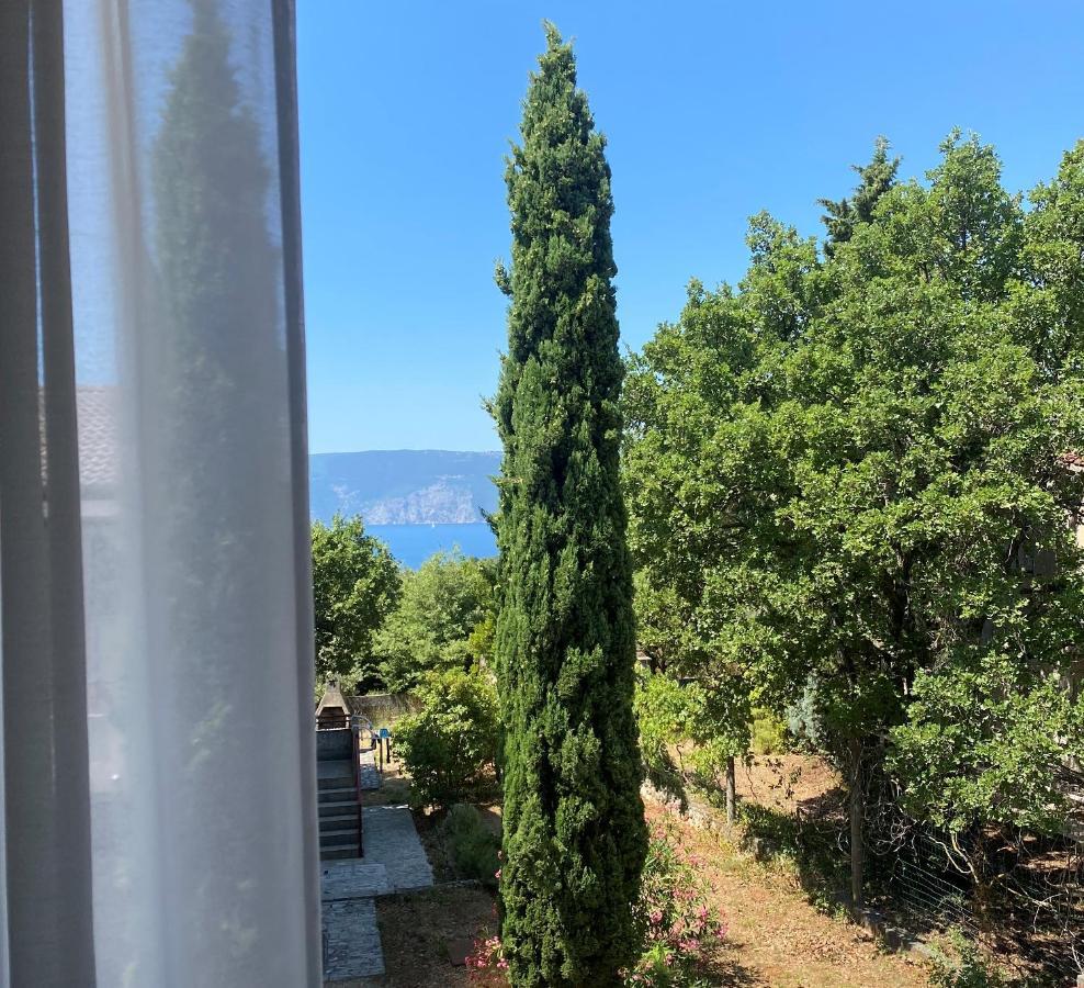 M Plus Residence Pinezići Екстериор снимка
